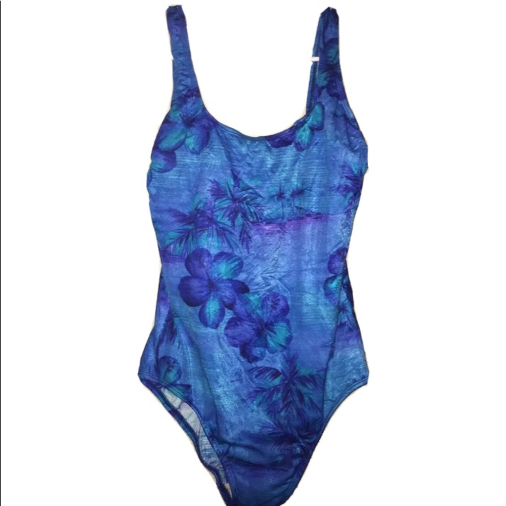One piece swimsuit